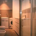 Heart Of Luxury Apt, 100m Piazza Cavalli Lägenhet *