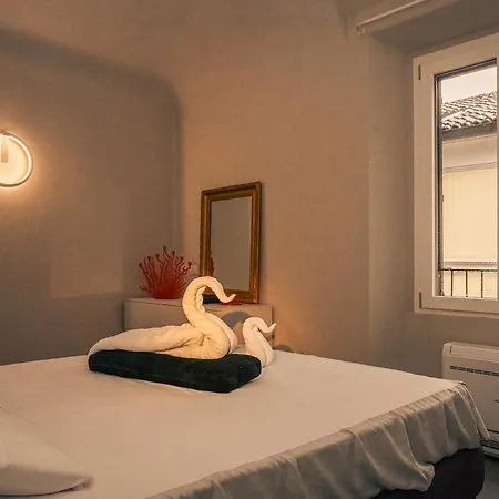 Heart Of Luxury Apt, 100m Piazza Cavalli Lägenhet Piacenza