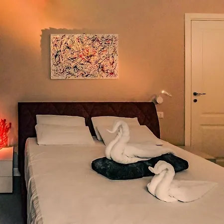 Heart Of Luxury Apt, 100m Piazza Cavalli Piacenza