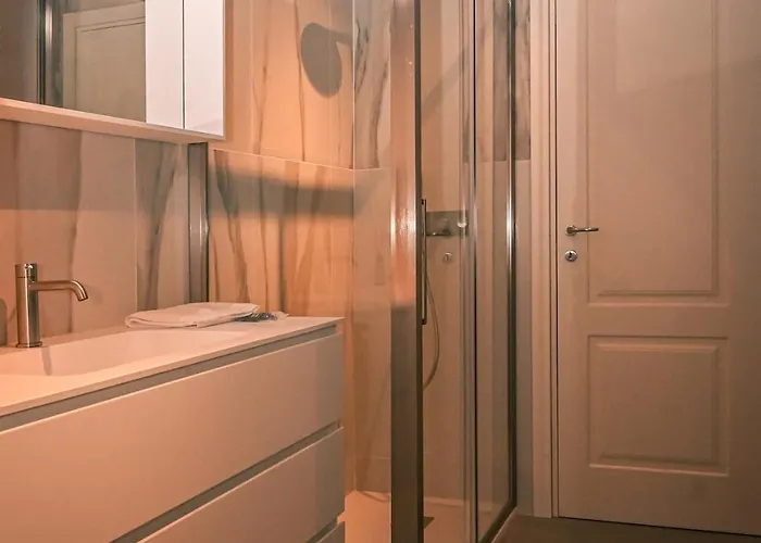 Heart Of Luxury Apt, 100m Piazza Cavalli Πιατσέντζα